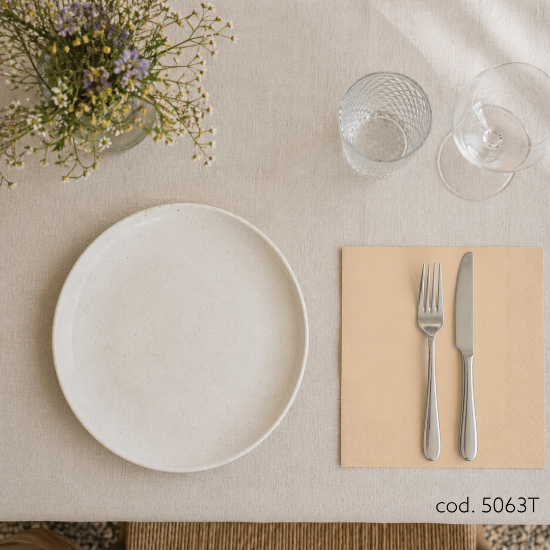 Immagine di TOVAGLIOLO MICROINCOLLATO CREMA ECOLABEL 38x38cm