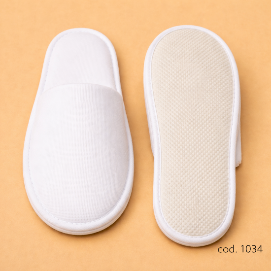 Immagine di PANTOFOLA PUNTA CHIUSA SUPERIORE SOFT BIANCA PACK IN CARTA cm28