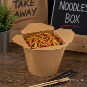Immagine di BOX PER NOODLES IN PE ml.750 10x9,5x9,5cm