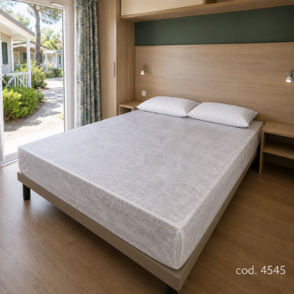 Immagine di COPRIMATERASSO MATRIMONIALE MONOUSO IN TNT BIANCO 160X190+20 cm