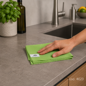 Immagine di MICROFIBRA SOFT SUPER SPONGE VERDE 40x42cm DTEX<1